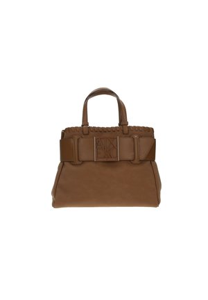 Borsa a mano in pelle marrone con parte superiore intrecciata, ampia tracolla e logo impresso. Forma strutturata con base piatta per maggiore stabilità.