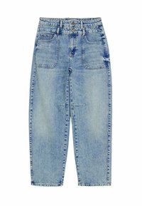 Jean en denim bleu clair avec une taille haute, un design à jambes droites, deux poches avant et un délavage visible. Présente une fermeture à double bouton.