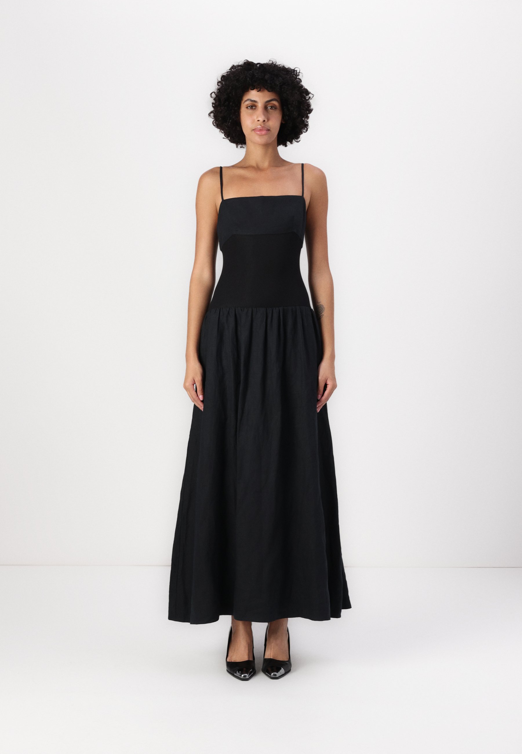 ariela ruffle maxi dress House of CB Ariela Maxi