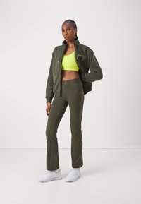 Champion Fleecejacka - dark green