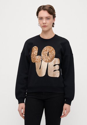 Sweatshirt preto com grande letra "LOVE" em dourado brilhante na frente; decote redondo clássico e ajuste relaxado com punhos canelados.