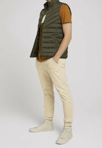 TOM TAILOR DENIM Vesta - olive