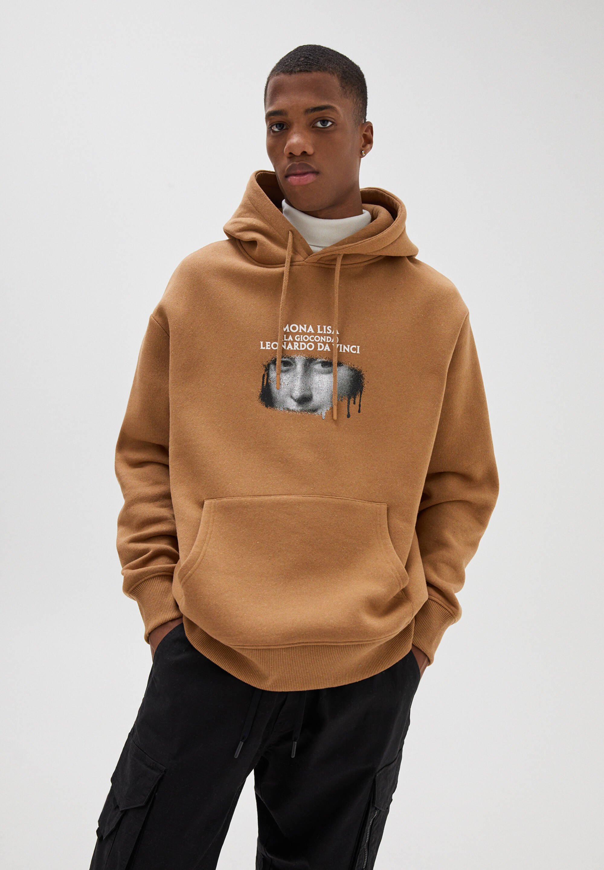 pull and bear mona lisa moletom com capuz