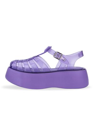 Melissa Sandały na platformie