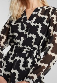 Esprit Collection Vapaa-ajan mekko - black