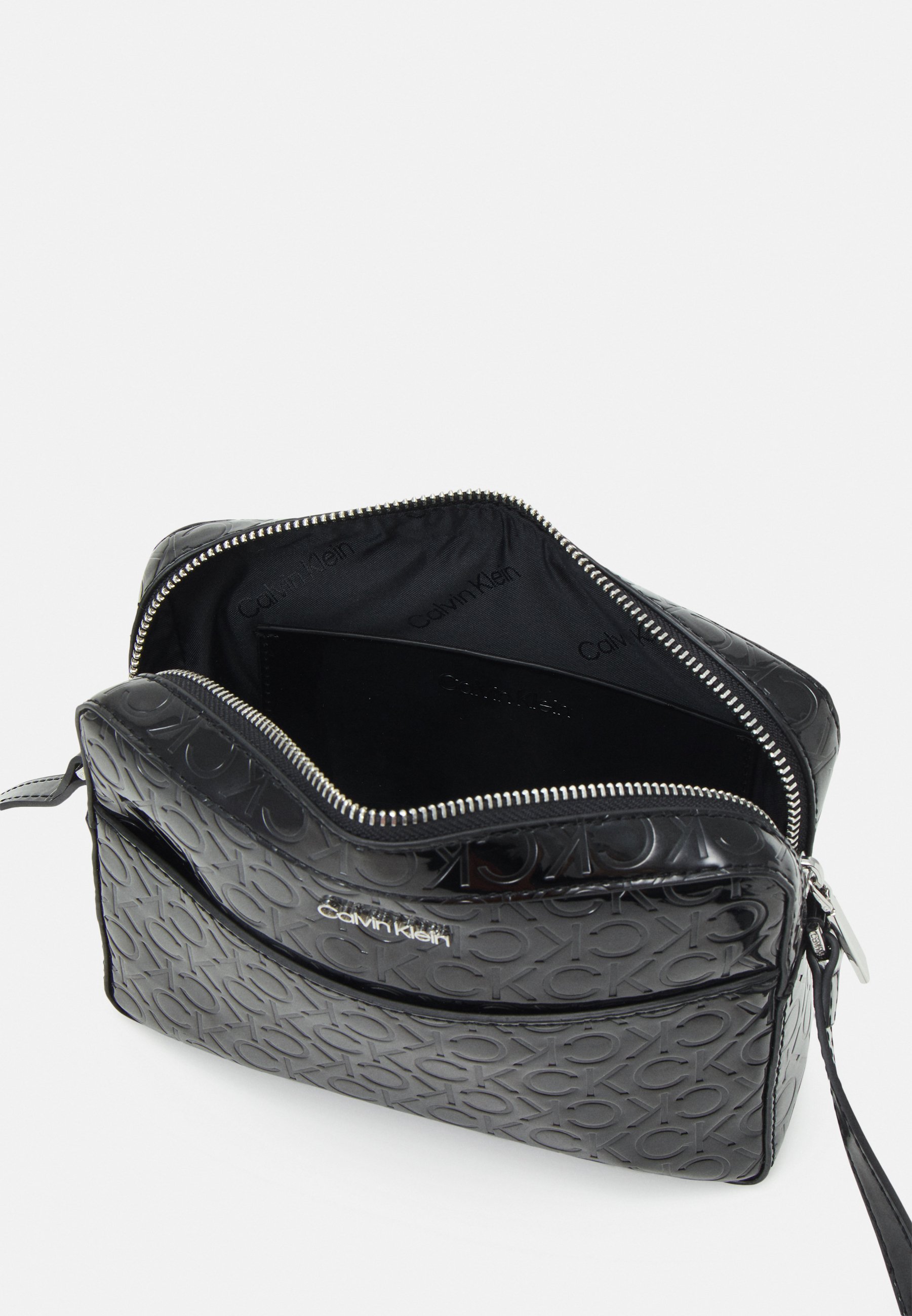 calvin klein must camera bolsa