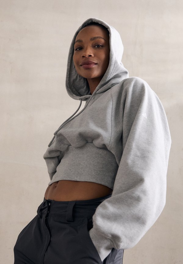 HOODIE - Kapuzenpullover