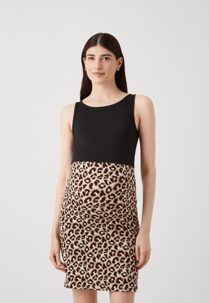 VMMABBY DRESS - Shift dress - black