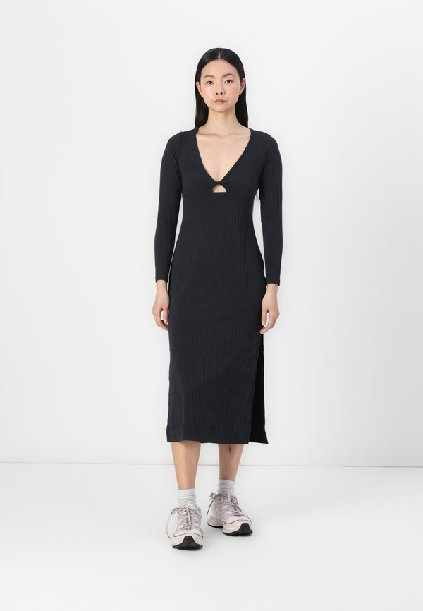 SECOND LOOK - Day dress