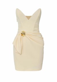 Abito corto in crema con scollatura a V profonda, dettagli drappeggiati in vita e un accentuazione dorata. Tessuto liscio e design aderente.