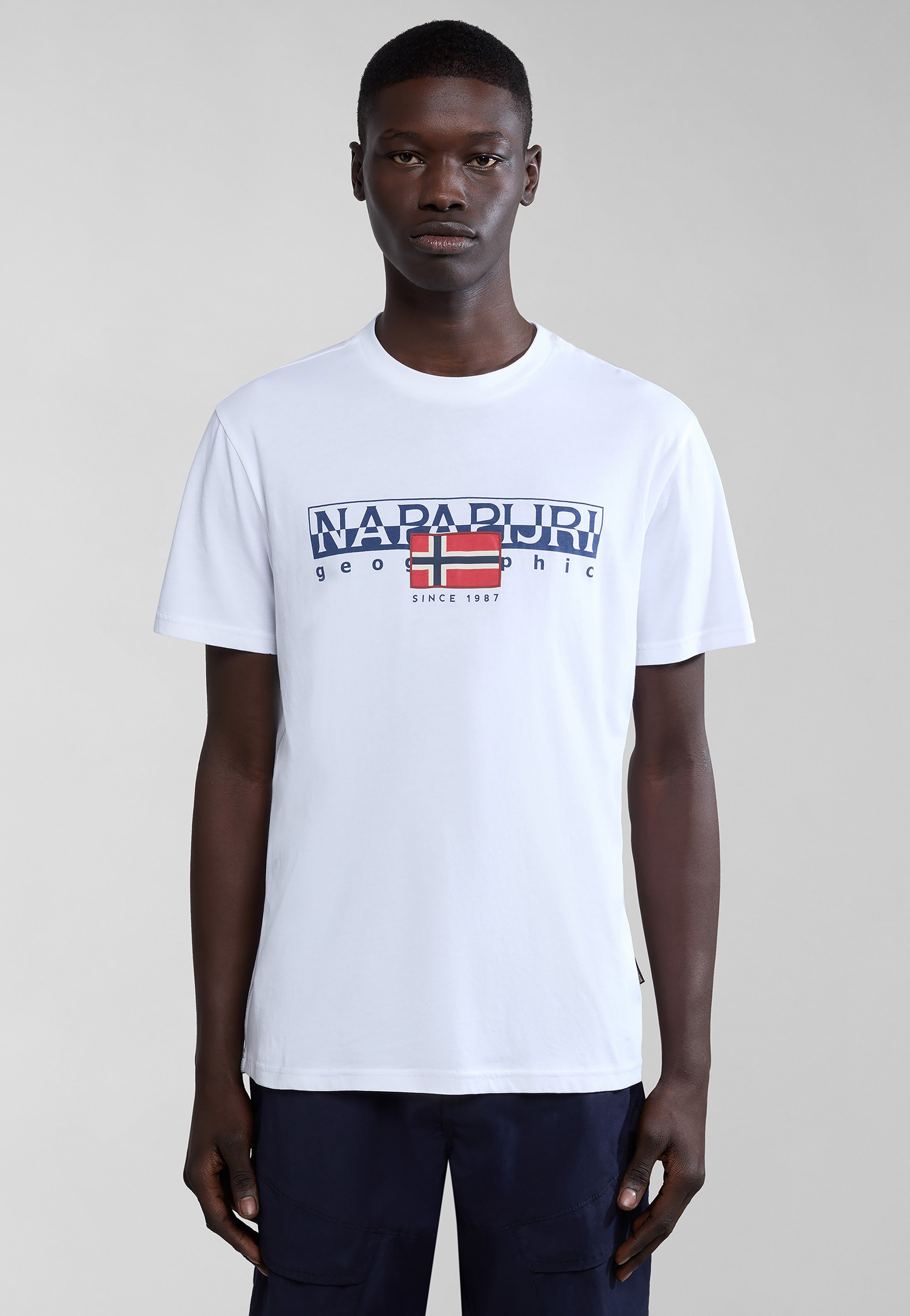 NAPAPIJRI Art NP0A4HQG T-shirt Heren - 100% Katoen Effen Kleur