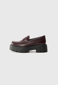 Unselected, bordo