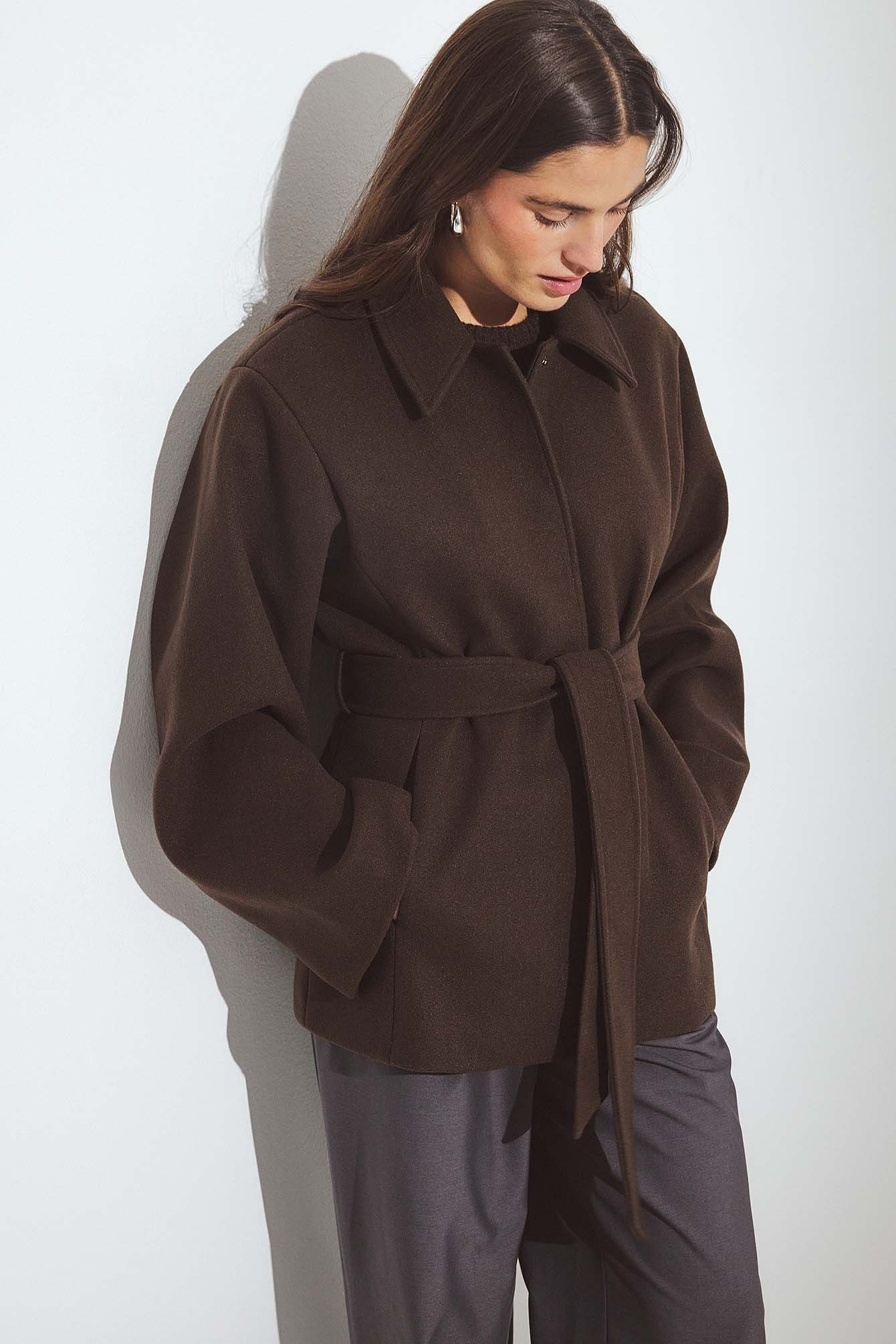 NA-KD SEAM DETAIL BELTED - Manteau court - brown/marron - ZALANDO.FR