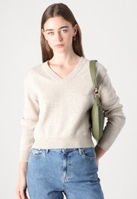 pure cashmere DETACHABLE SLEEVE  - Maglione - seashell