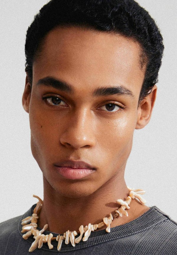 LIGHT SEASHELL - Halskette - gold plated