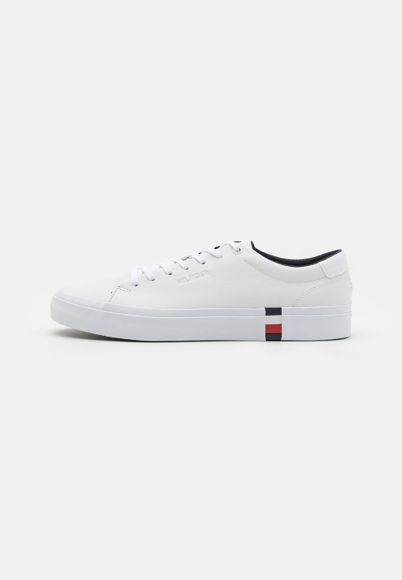 Tommy hilfiger corporate white Outlet