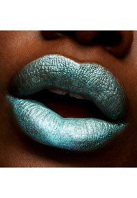 MAC FROST LIPSTICK - Leppestift - soft hint