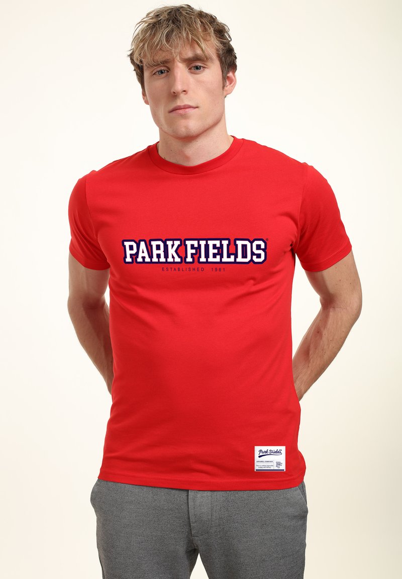 Henry Tiger PARK FIELDS VARSITY ESTABLISHED - Camiseta estampada - red