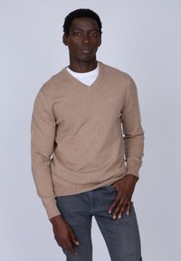 Non sélectionné, beige