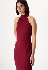 WAL G TALL HALTER NECK MAXI DRESS - Kokteilinė suknelė / vakarėlių suknelė - berry wine