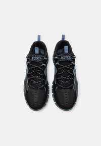 Fila RAY TRACER TR2 - Tenisice - black/infinity