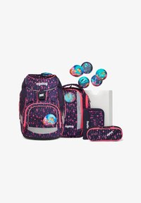 Unselected, bärmuda viereck