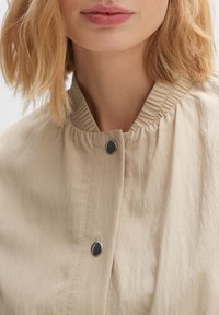 OPUS Bomber Jacket - beige