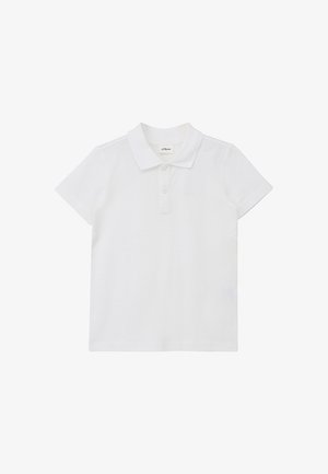 Wit poloshirt met korte mouwen, kraag en een knoopsluiting met twee knopen, met een klein geborduurd logo op de borst.