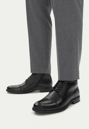 Lasocki, LASOCKI BOOTS MEN'S BLACK 5907964261261 - Snørestøvletter - black