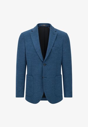 Blazer da uomo blu monopetto con due tasche frontali, rever a lancia e due bottoni neri, esposto su sfondo bianco.