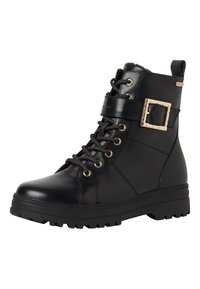 Bottines en cuir noir avec une semelle en caoutchouc épaisse, détail de boucle dorée et œillets en métal pour les lacets. Fini lisse avec un design robuste.