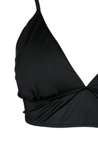 Top bikini triangolo nero con sottili spalline e dettaglio di tessuto arricciato sotto la fascia del busto.