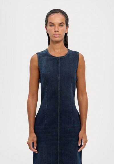 DL1961 ESME MIDI DRESS - Džinsa auduma kleita - cromer