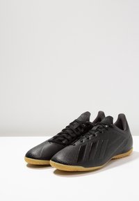 adidas Performance Indoor football boots - black