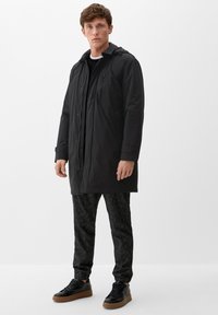 s.Oliver MANTEL MIT WETTERRESISTENTEN EIGENSCHAFTEN - Kurzmantel - black