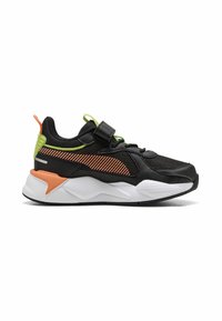 Baskets noires en mesh et en matériau synthétique. Présentent des accents verts et orange, une fermeture à bande et une semelle intermédiaire texturée blanche.