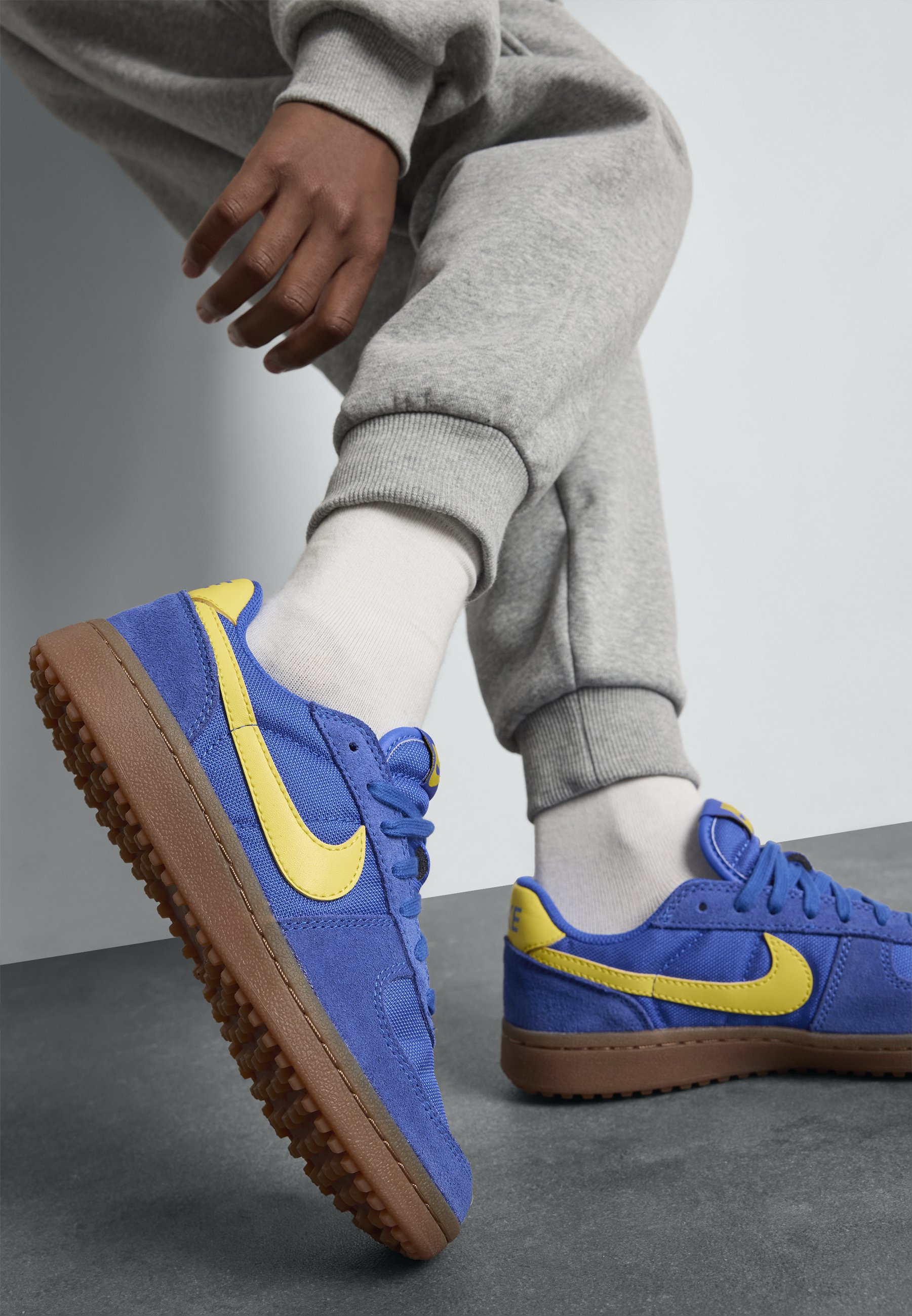 Nike Sportswear FIELD GENERAL UNISEX - Trainers - blue 