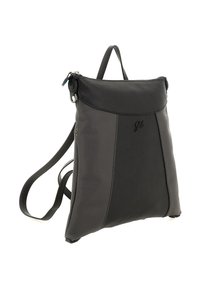 Zaino in pelle nera con finitura liscia, dotato di chiusura con cerniera, logo frontale, spallacci regolabili e manico superiore per il trasporto.