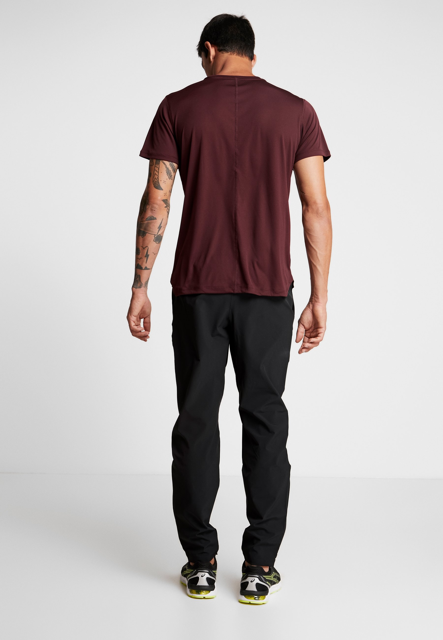 under armour storm launch pants