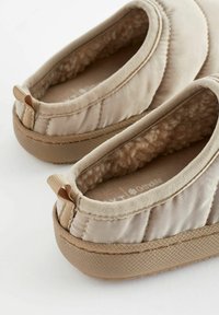 Next THINSULATE LINED QUILTED HARD SOLE STANDARD - Papuče - neutral