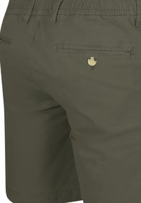 Thumbnail Image 5