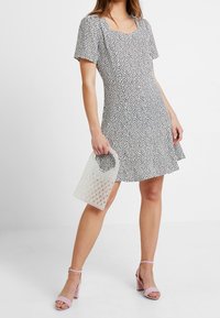 Glamorous Vestido informal - off-white