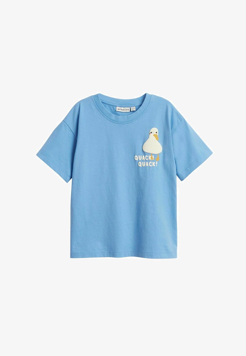 Jasnoniebieska koszulka z krótkim rękawem wykonana z bawełny. Posiada białą grafikę rysunkowej kaczki z napisem „QUACK! QUACK!” w kolorach żółtym i pomarańczowym.