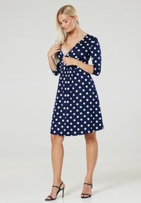 Chelsea Clark FLARED MATERNITY 3/4 SLEEVES - Rochie din jerseu - dark blue/white
