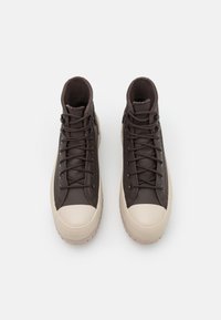 Converse Sneakers alte - brown