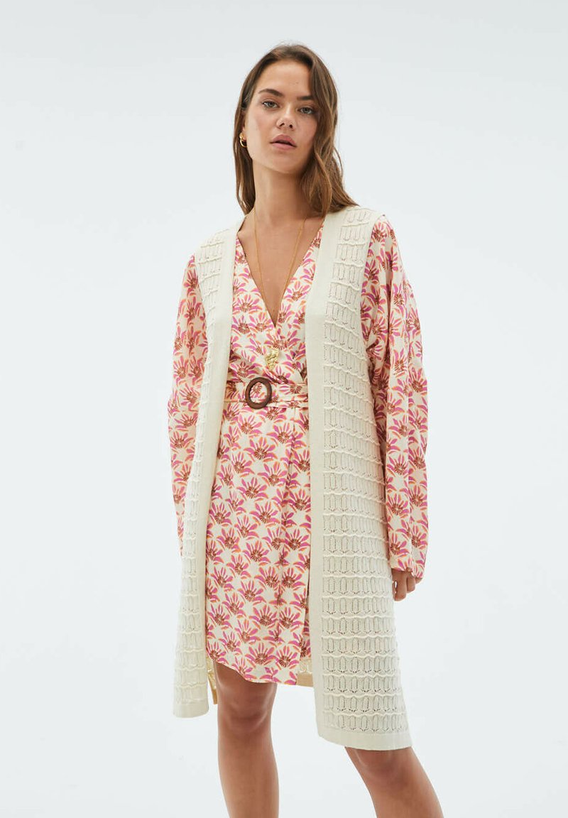 System Action Long With Openwork Liemen White Balta Zalando Lt