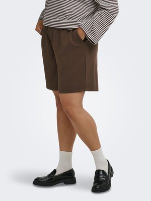 ONLY Carmakoma, SHORTS CARLISE REGULAR FIT SHORTS - Teplákové kalhoty - chocolate martini