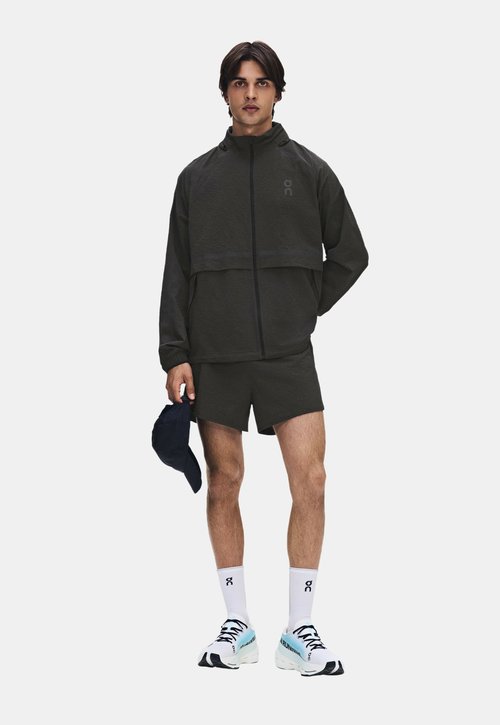 On PERFORMANCE VOLT JACKET - Running jacket - espresso — foto 2