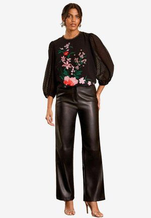 Love & Roses REGULAR FIT - EMBROIDERED DOBBY 3/4 SLEEVE - Blůza - black floral