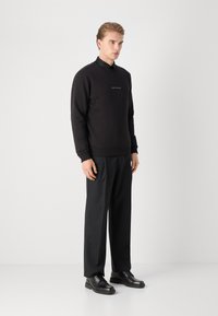 Calvin Klein Jeans MONOLOGO CREW NECK - Felpa - black